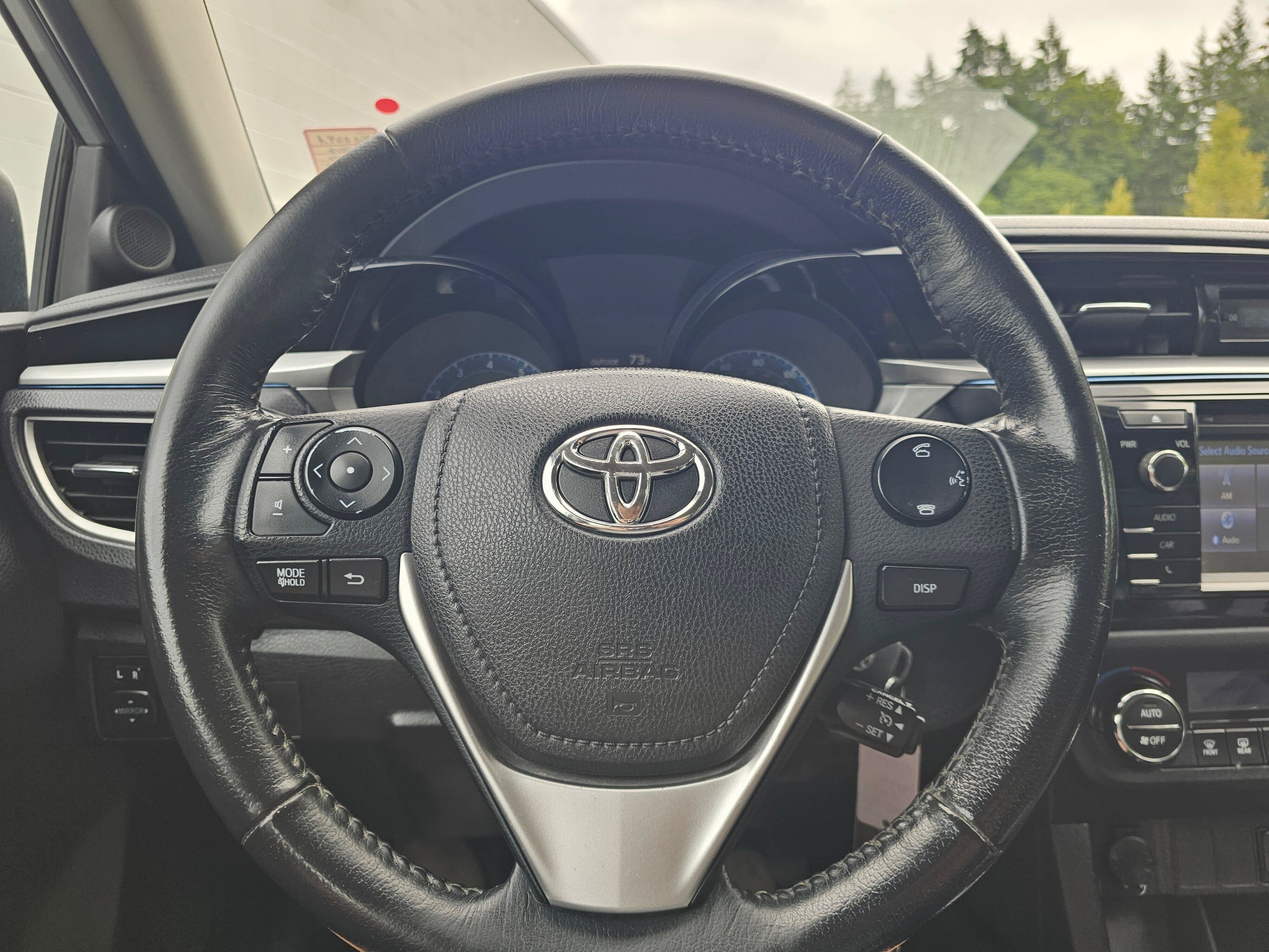 Used 2016 Toyota Corolla S FWD image 25