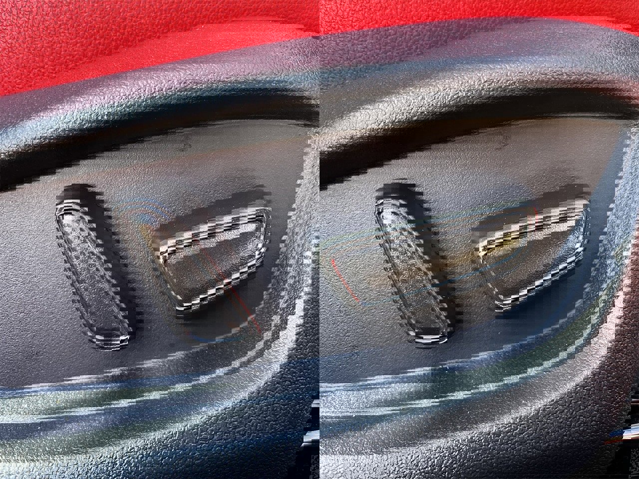 Used 2025 Toyota Camry XSE image 26