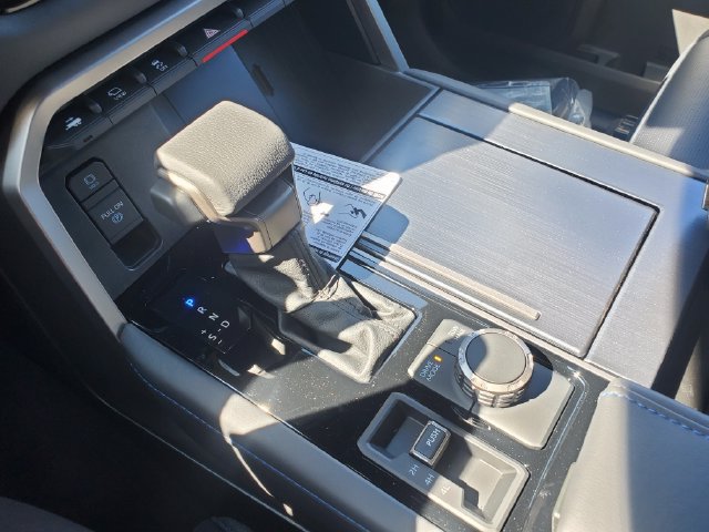 New 2026 Toyota Tundra Platinum AWD/4WD image 35