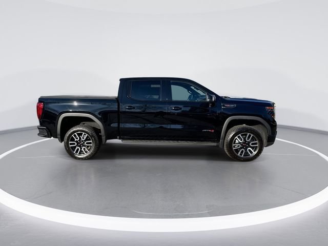 Used 2024 GMC Sierra 1500 AT4 w/ AT4 Premium Package AWD/4WD image 9