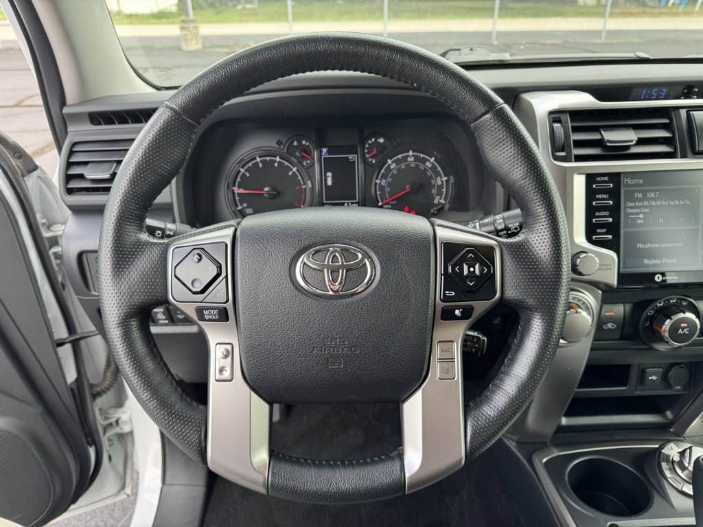 Used 2024 Toyota 4Runner SR5 Premium image 8