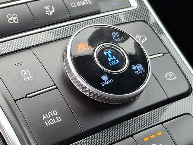 Certified 2023 Hyundai Santa Fe SEL w/ Winter Weather Package image 24