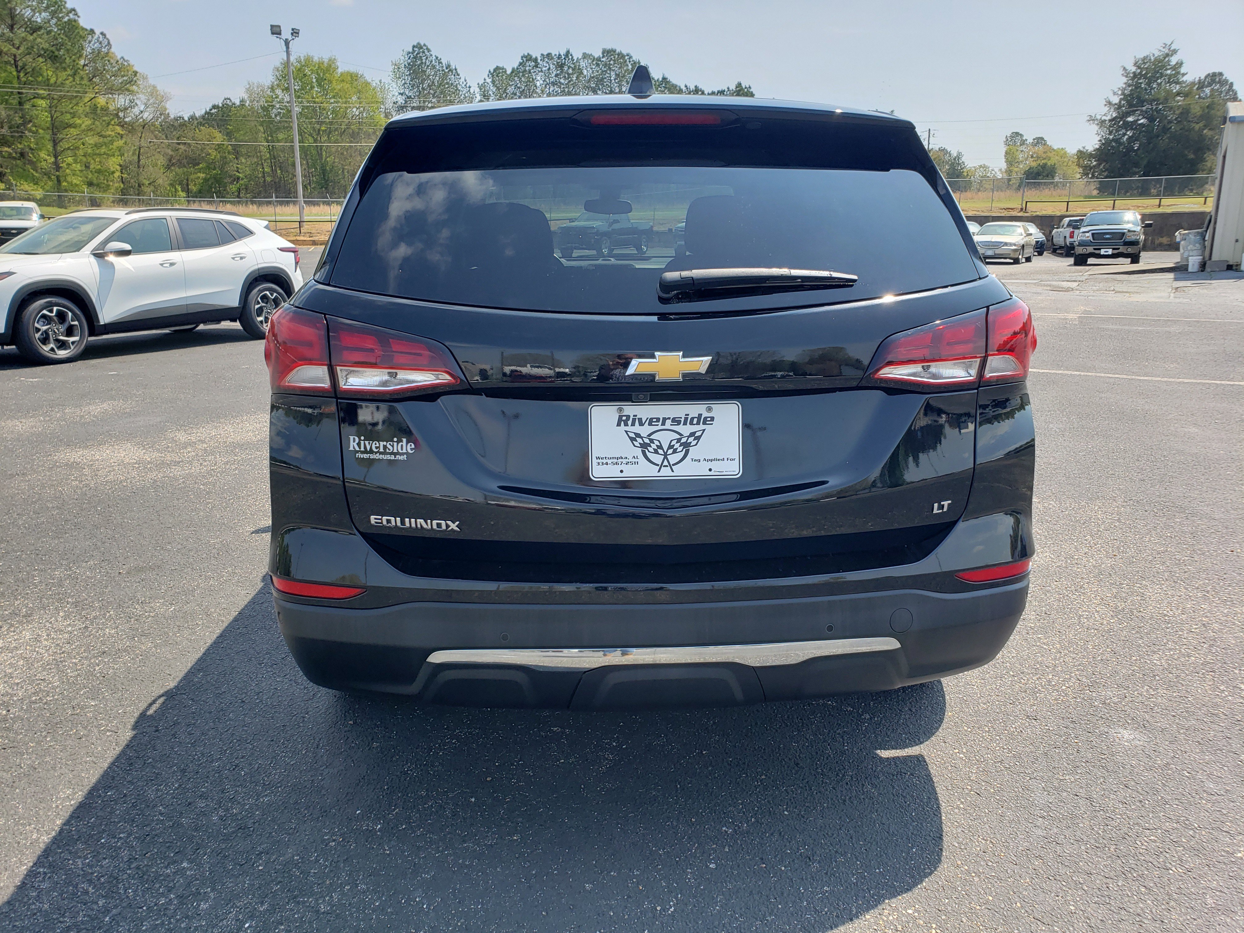 Used 2022 Chevrolet Equinox LT w/ Driver Convenience Package image 8