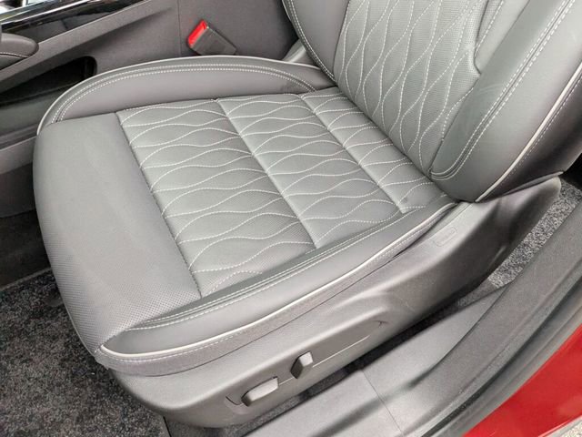 Used 2023 Buick Envision Avenir image 27