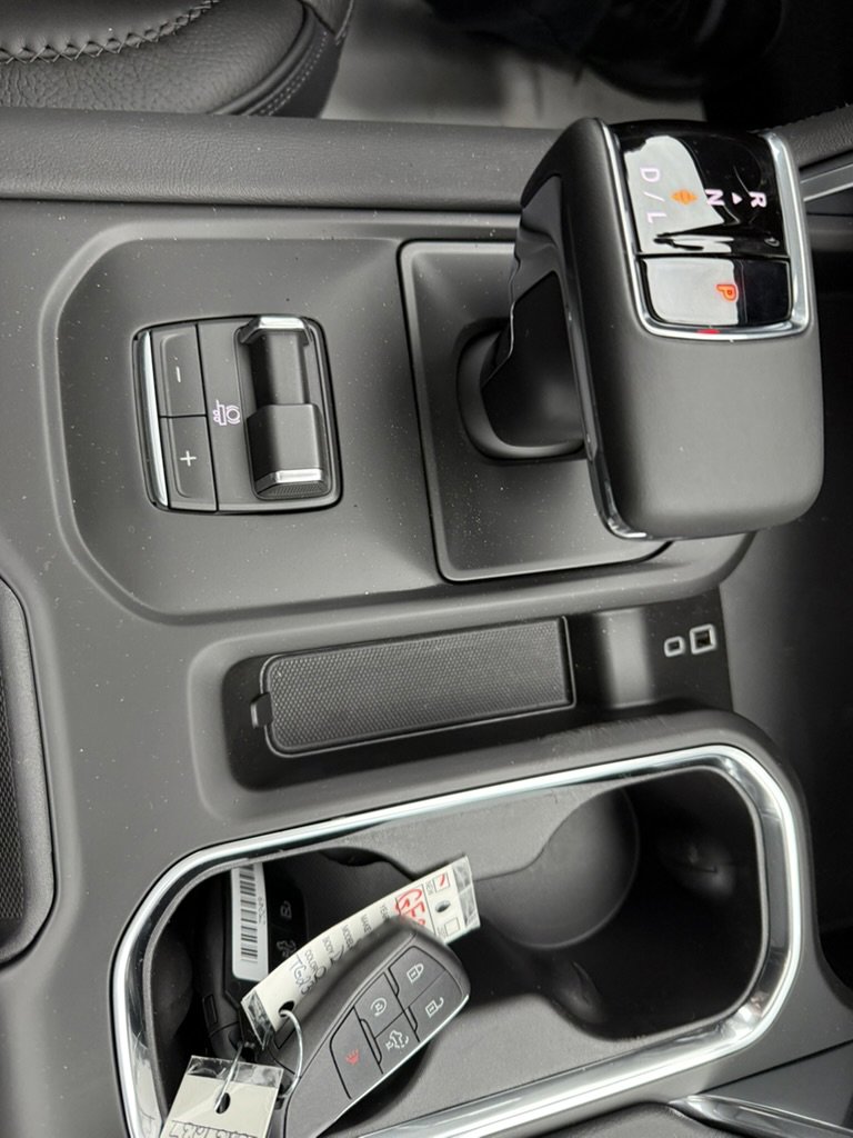 New 2026 GMC Sierra 1500 Denali w/ Denali Reserve Package image 16