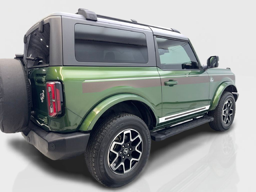 Used 2022 Ford Bronco Outer Banks AWD/4WD image 15