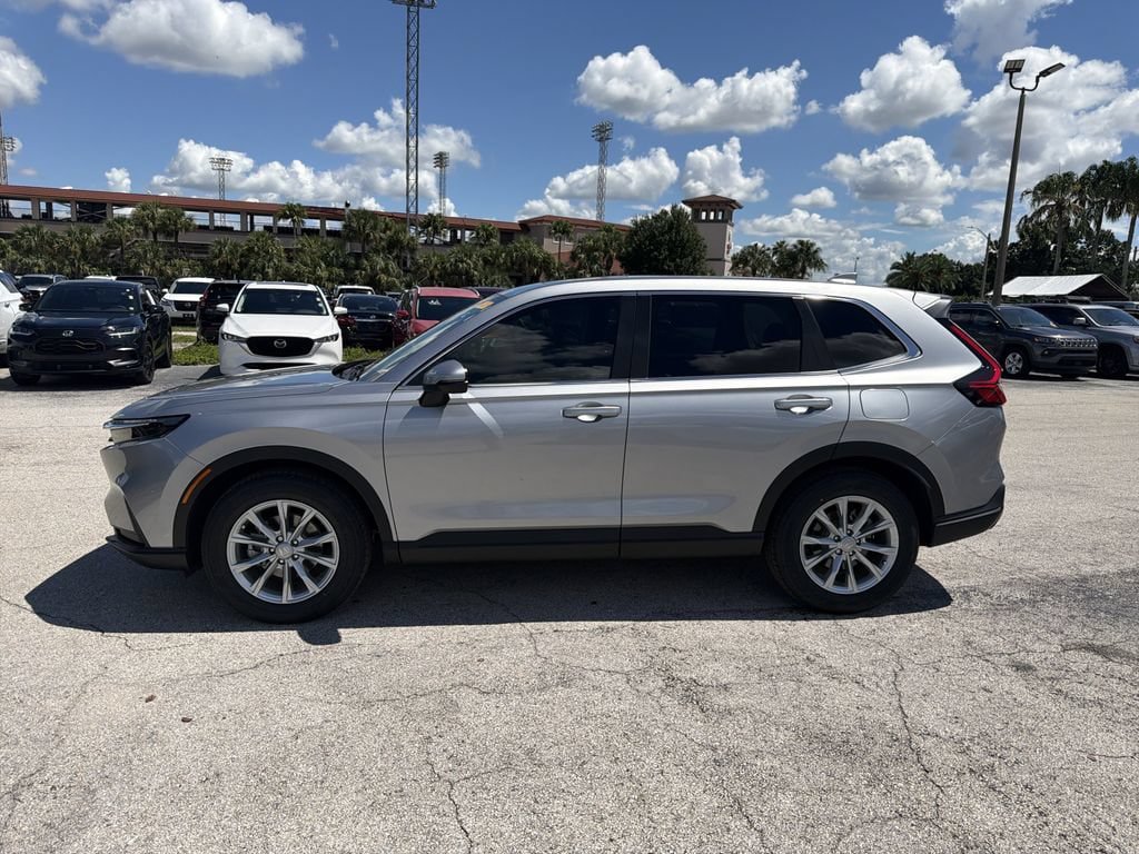 Used 2024 Honda CR-V EX image 8