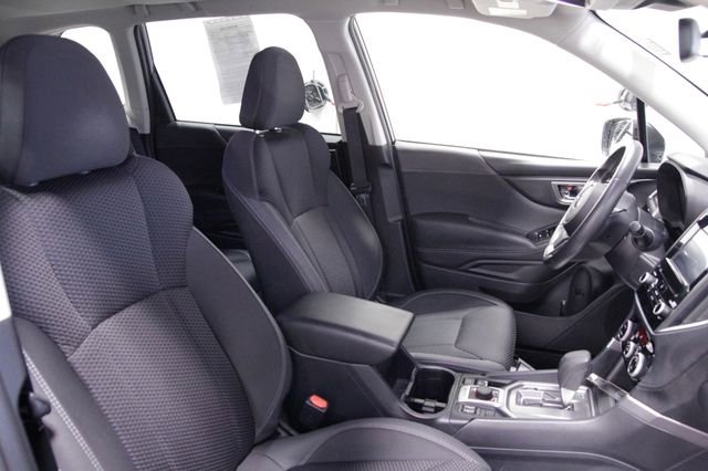 Used 2023 Subaru Forester Premium AWD/4WD image 12
