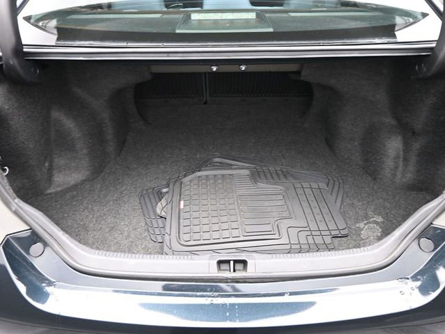 Used 2016 Toyota Camry LE image 18