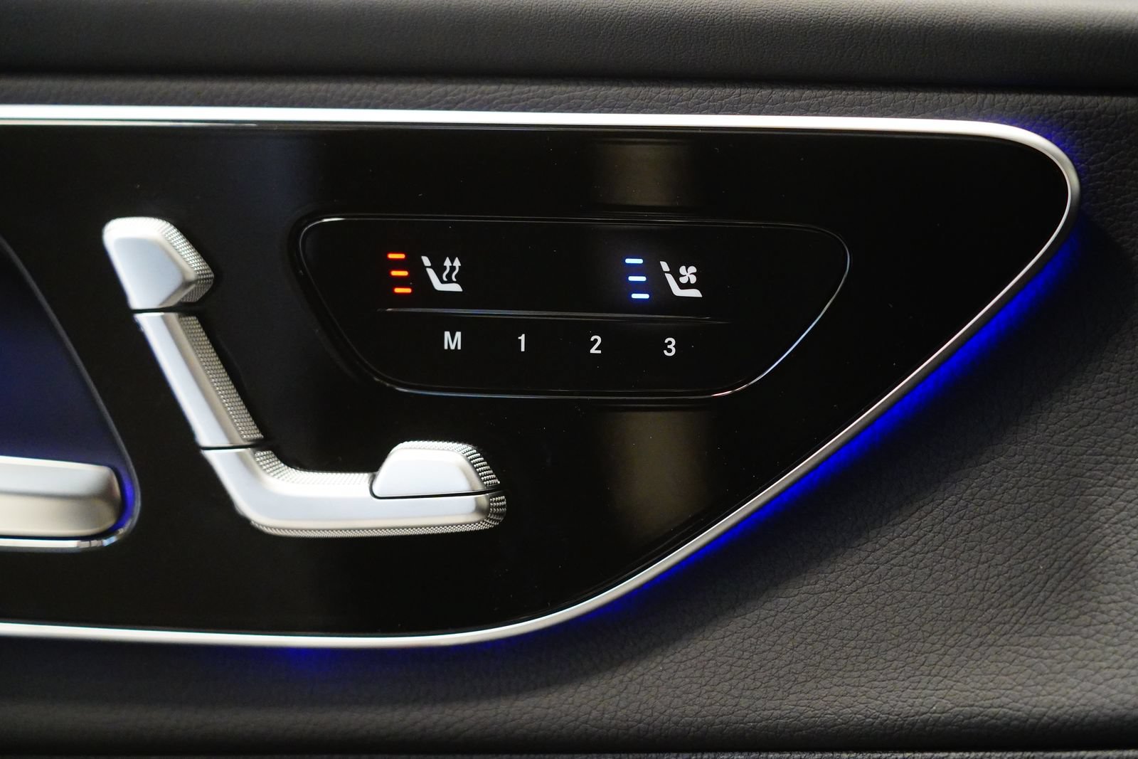 New 2026 Mercedes-Benz GLC 300 4MATIC image 29