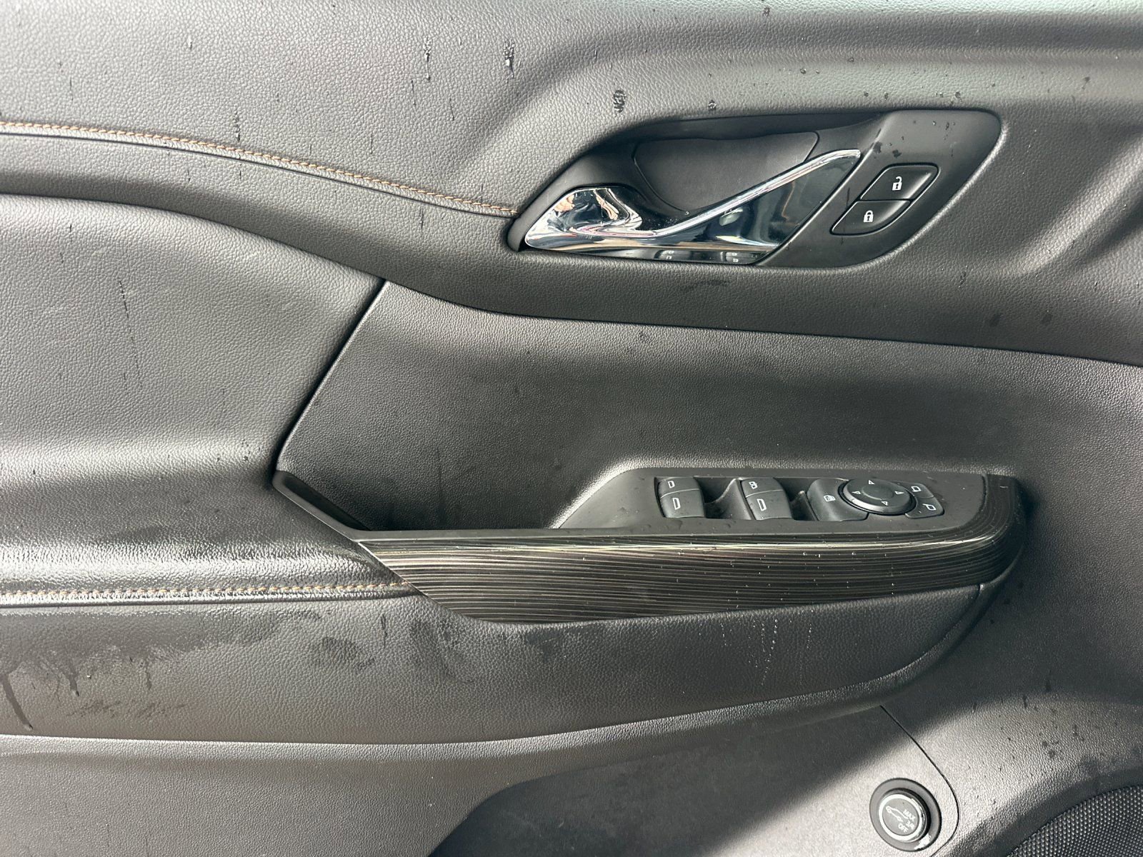 Used 2019 GMC Acadia SLE w/ Driver Alert Package I image 10