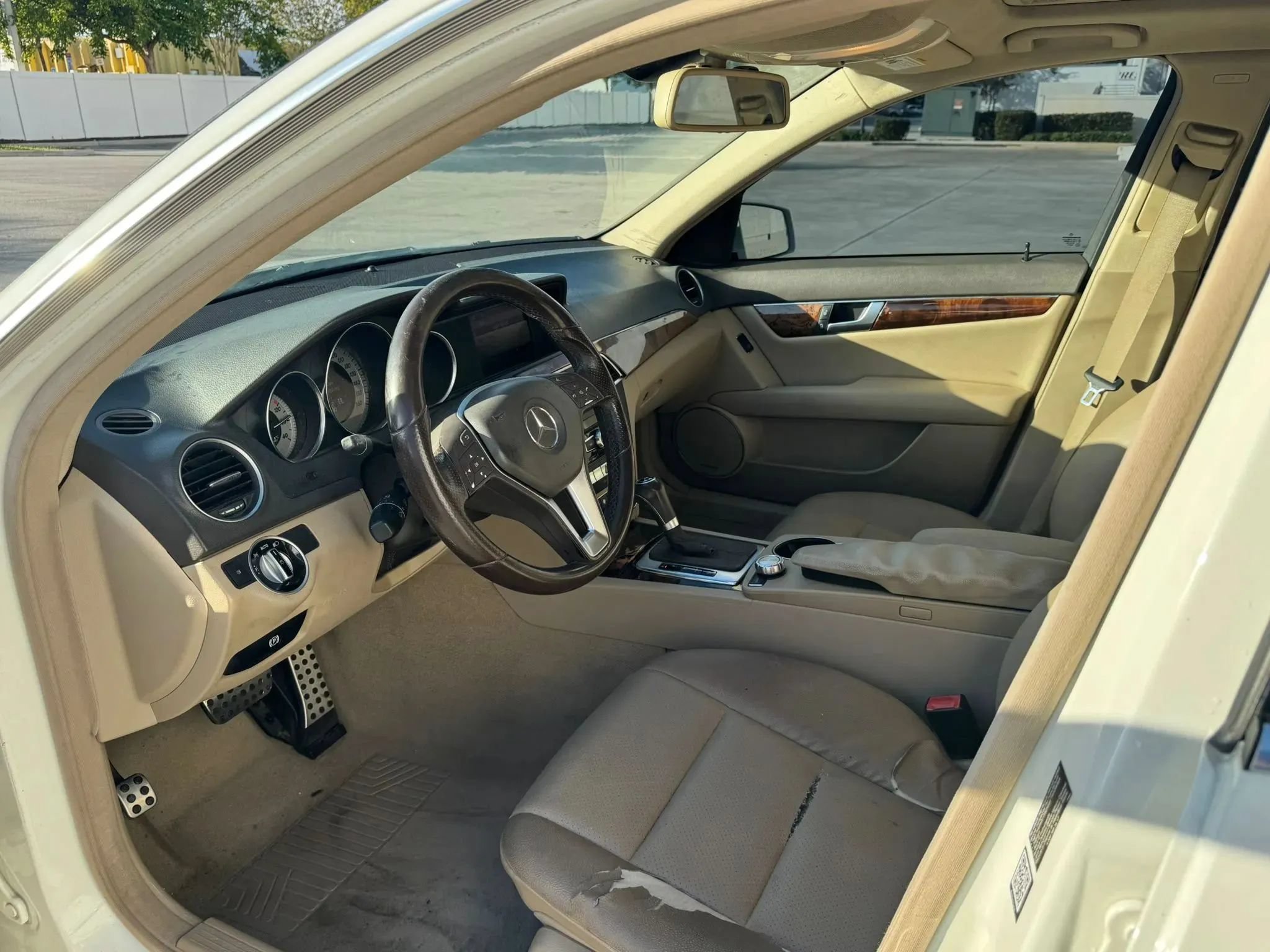 Used 2012 Mercedes-Benz C 350 Sport image 17