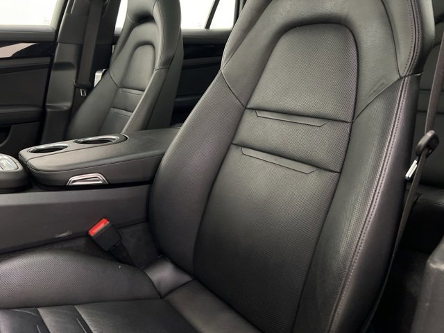 Used 2019 Porsche Panamera image 19