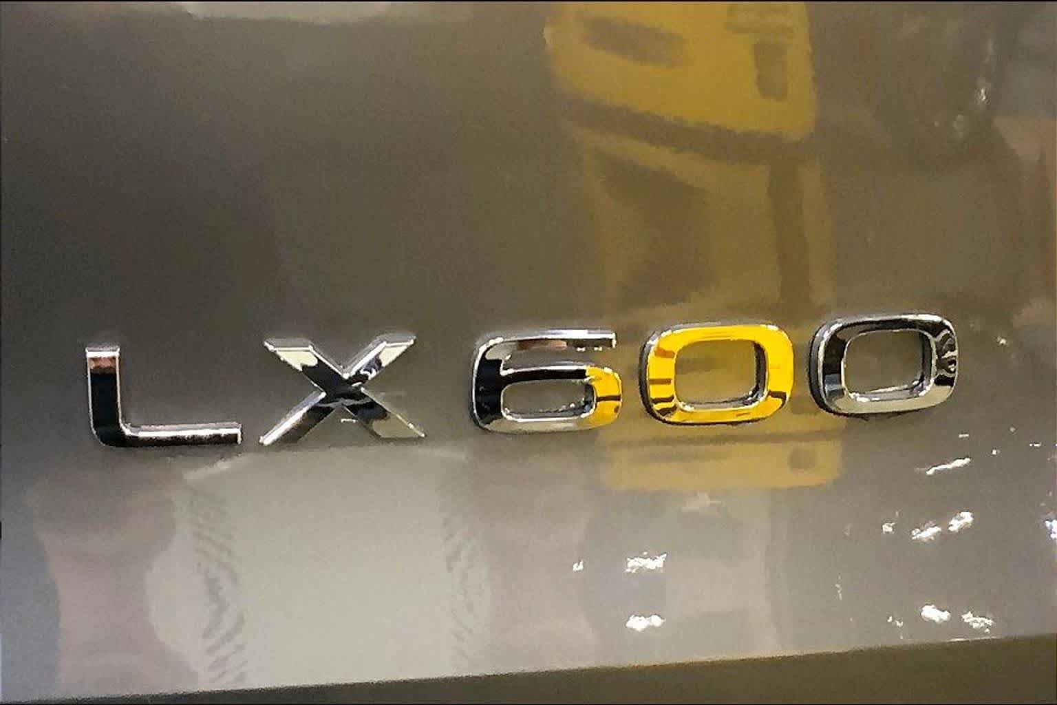 New 2026 Lexus LX 600 4WD w/ Luxury Package image 15