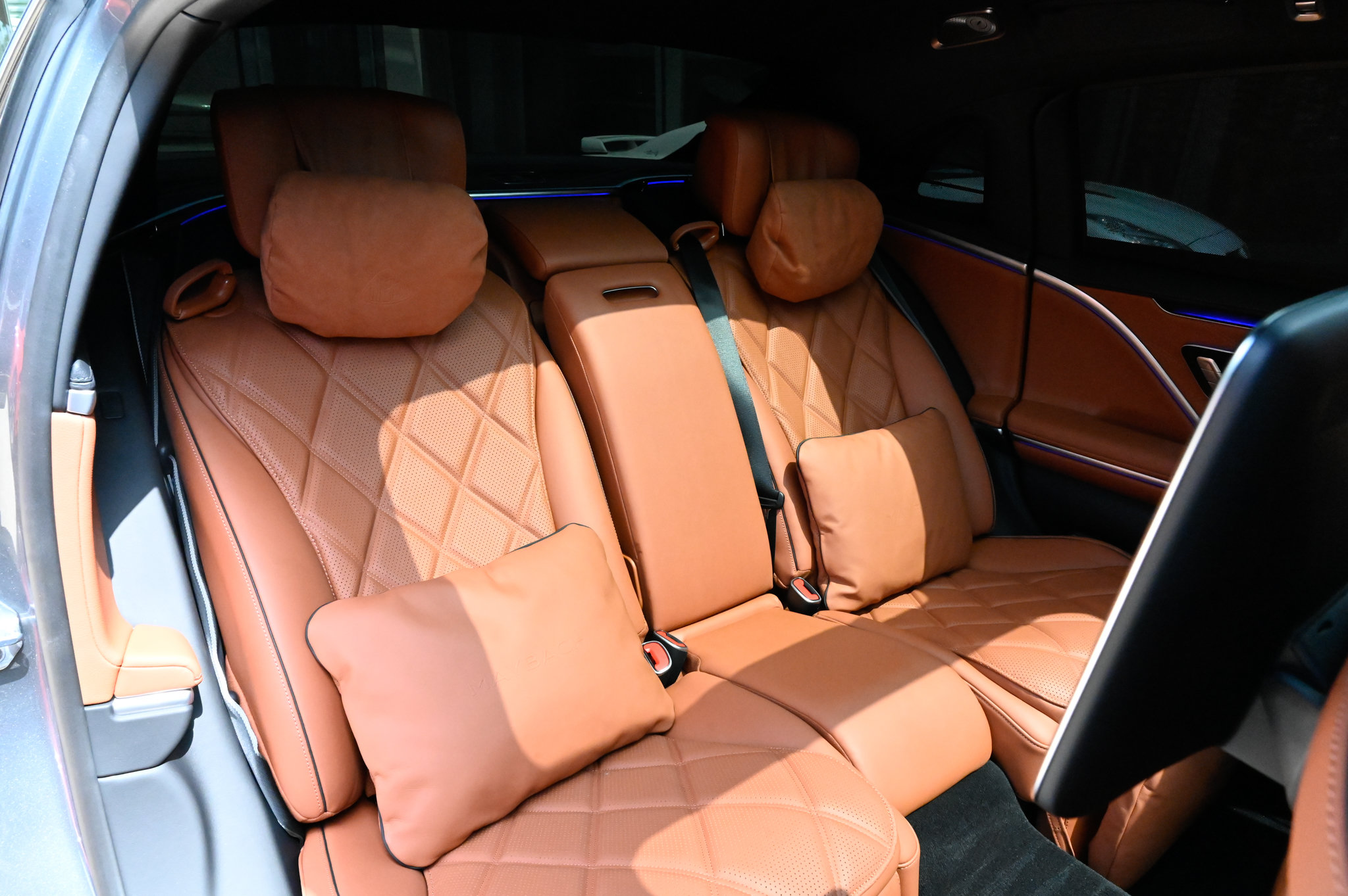 Used 2023 Mercedes-Benz Maybach S 680 4MATIC w/ Manufaktur Leather Package image 57