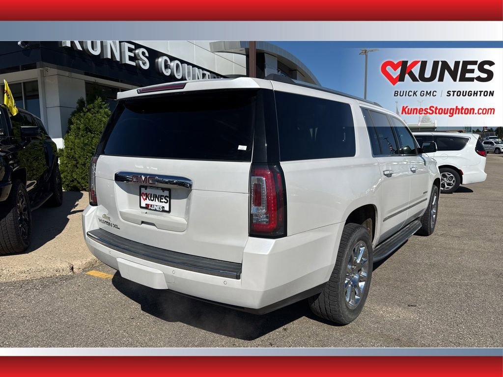 Used 2017 GMC Yukon XL Denali w/ Open Road Package image 10