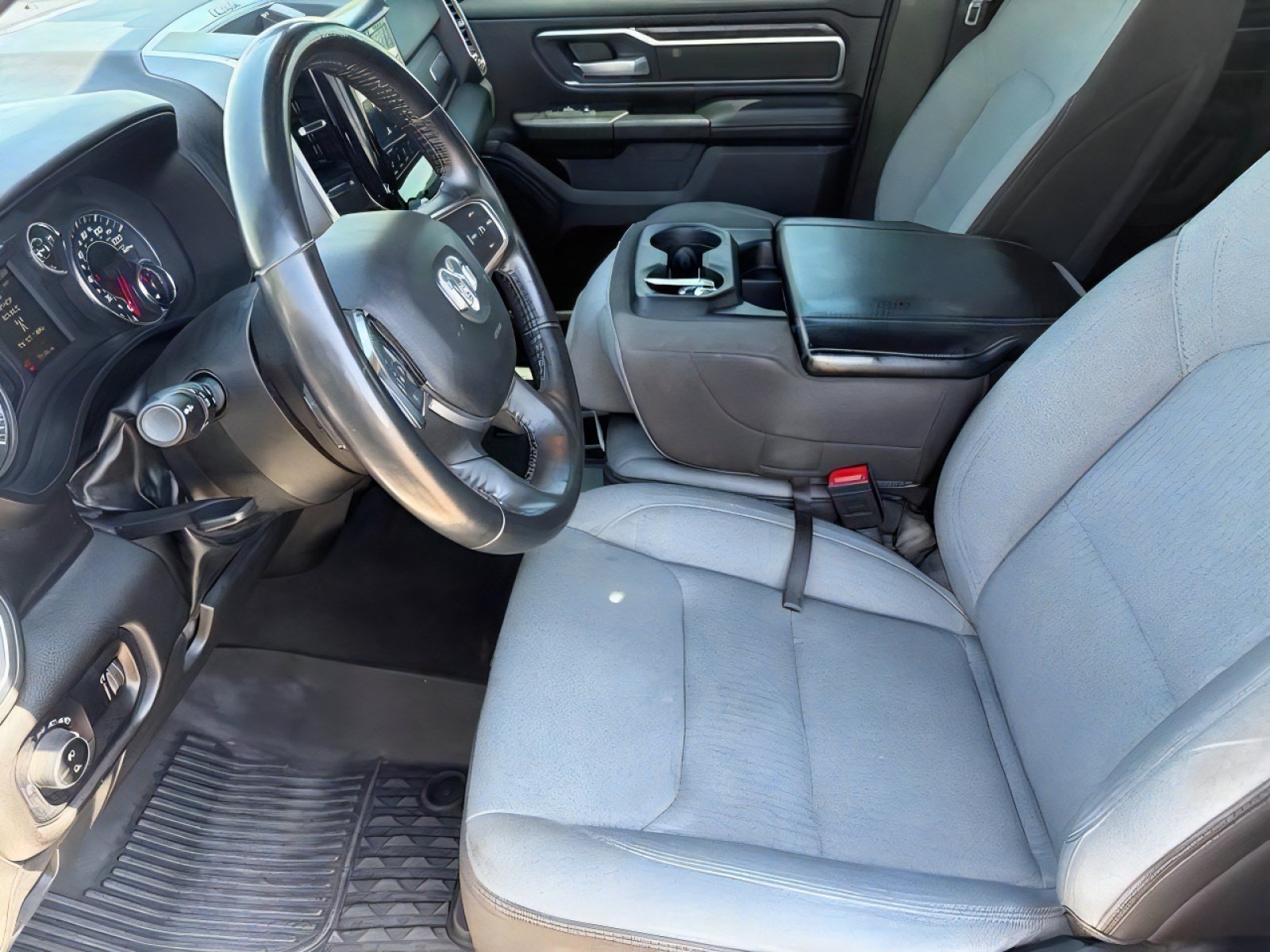 Used 2024 RAM 1500 Big Horn RWD image 12