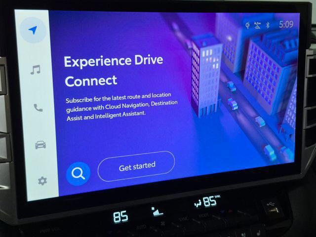 Certified 2025 Toyota Tundra Platinum image 20