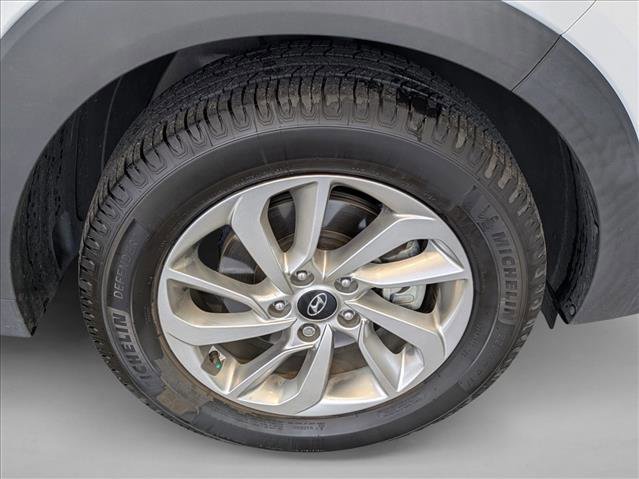 Used 2018 Hyundai Tucson SE image 23