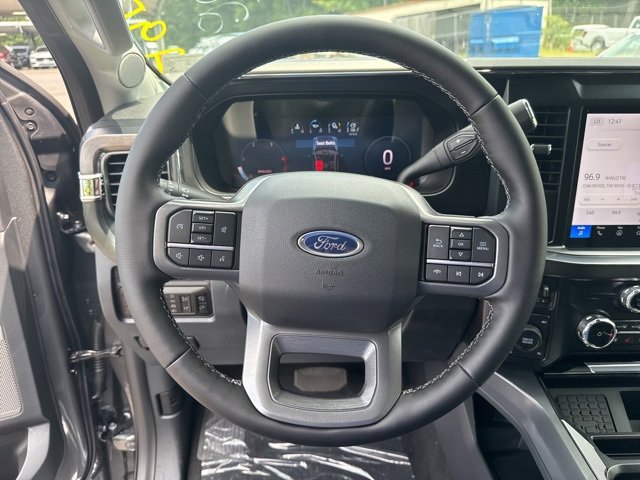 New 2025 Ford F250 Lariat w/ Chrome Package image 13