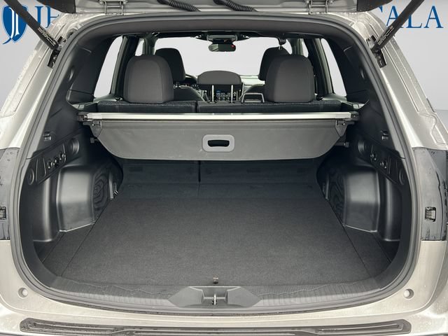 Used 2025 Subaru Forester Premium w/ Convenience Package #1 AWD/4WD image 12