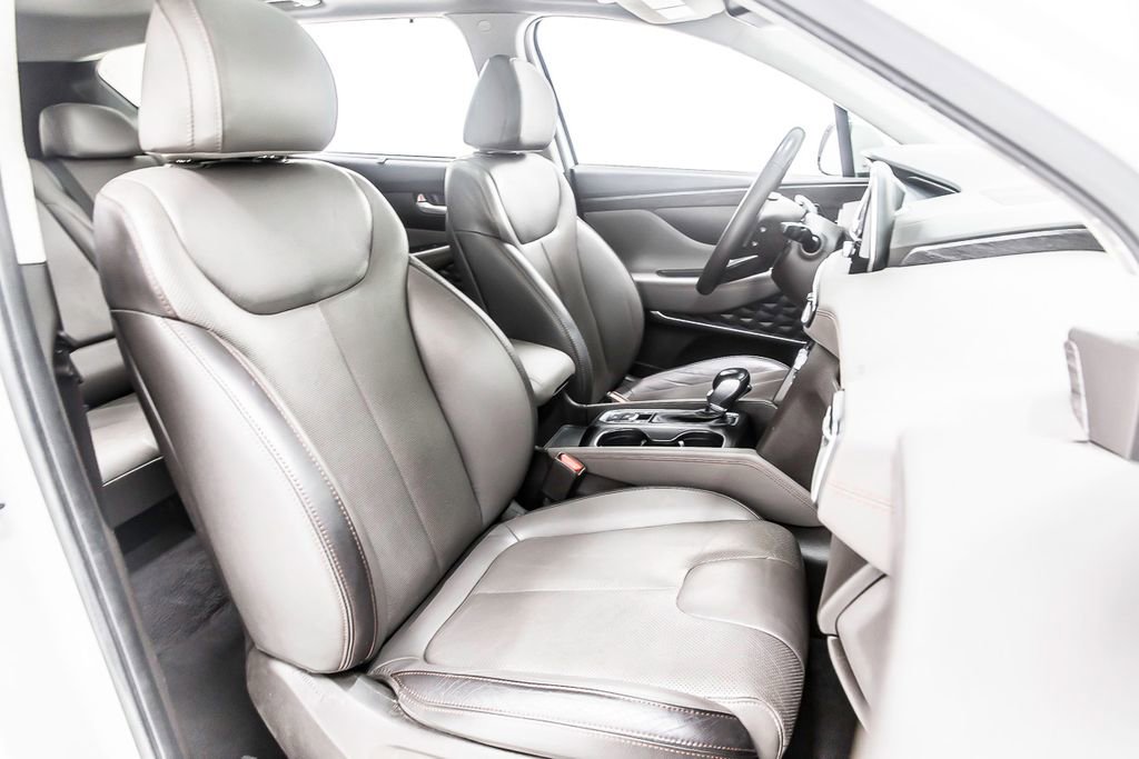 Used 2020 Hyundai Santa Fe Limited image 30