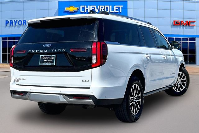 Used 2025 Ford Expedition Max Platinum AWD/4WD image 5