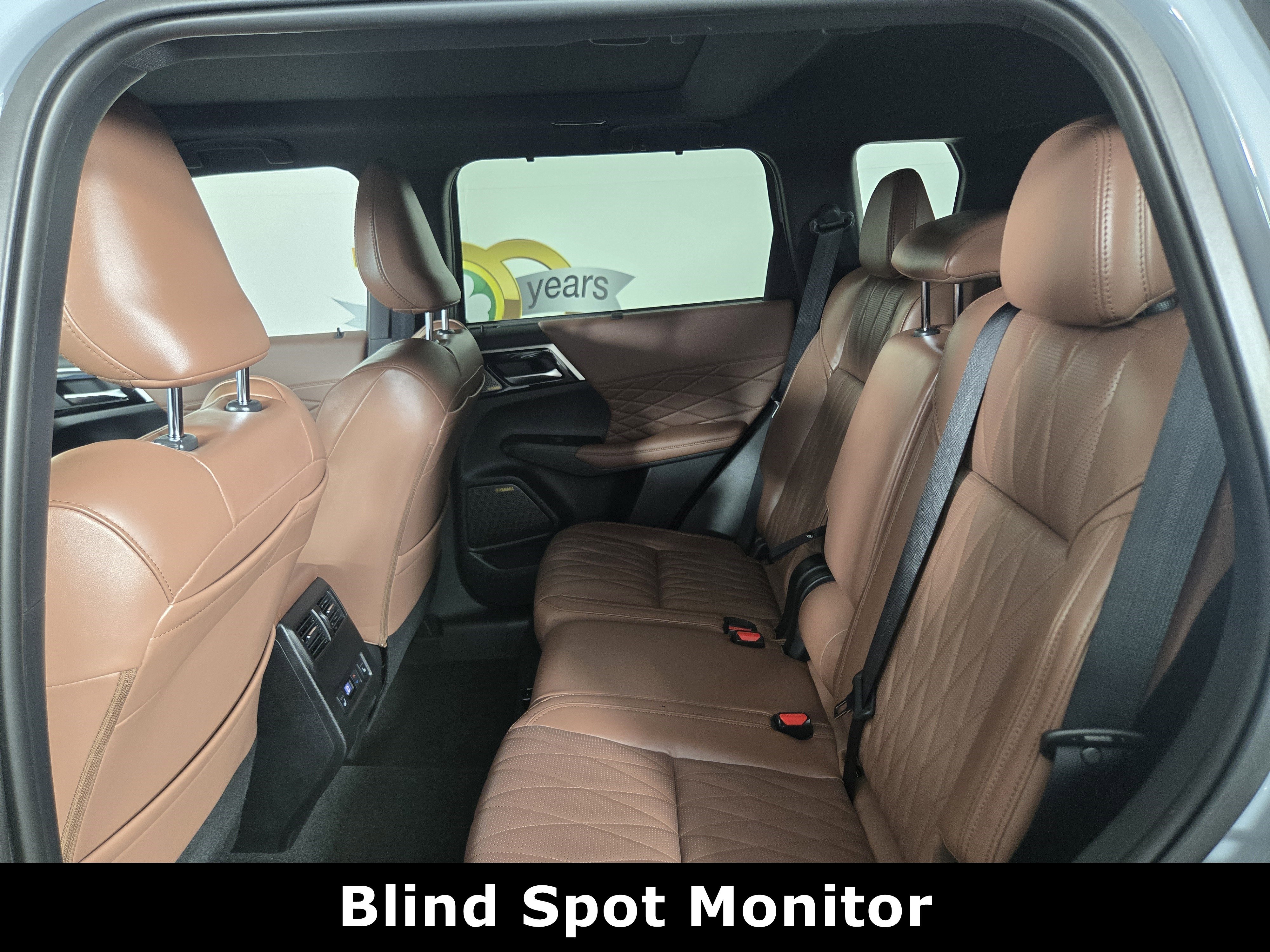 New 2025 Mitsubishi Outlander SEL image 11