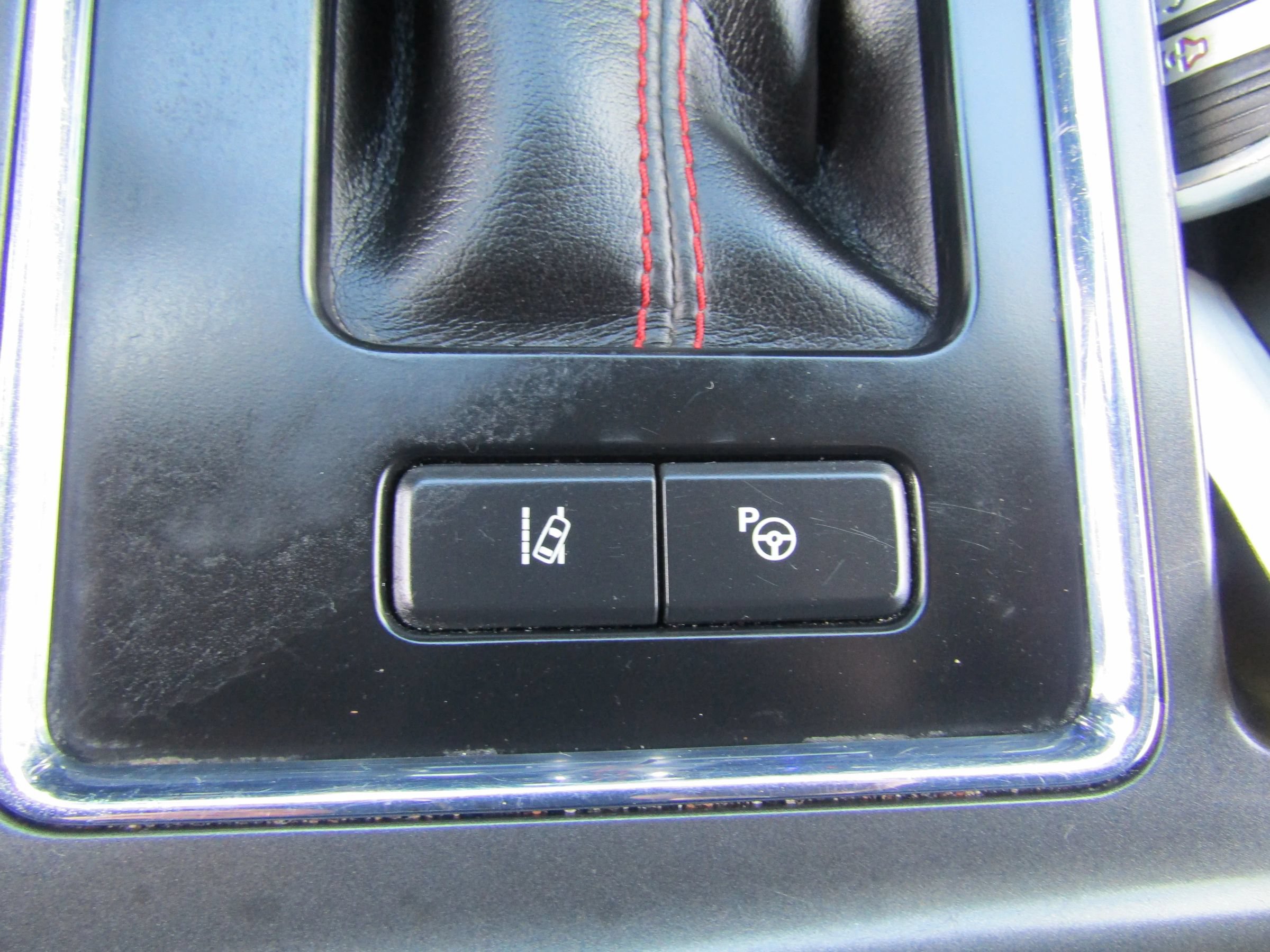 Used 2019 Ford F150 Lariat w/ Equipment Group 502A Luxury AWD/4WD image 41