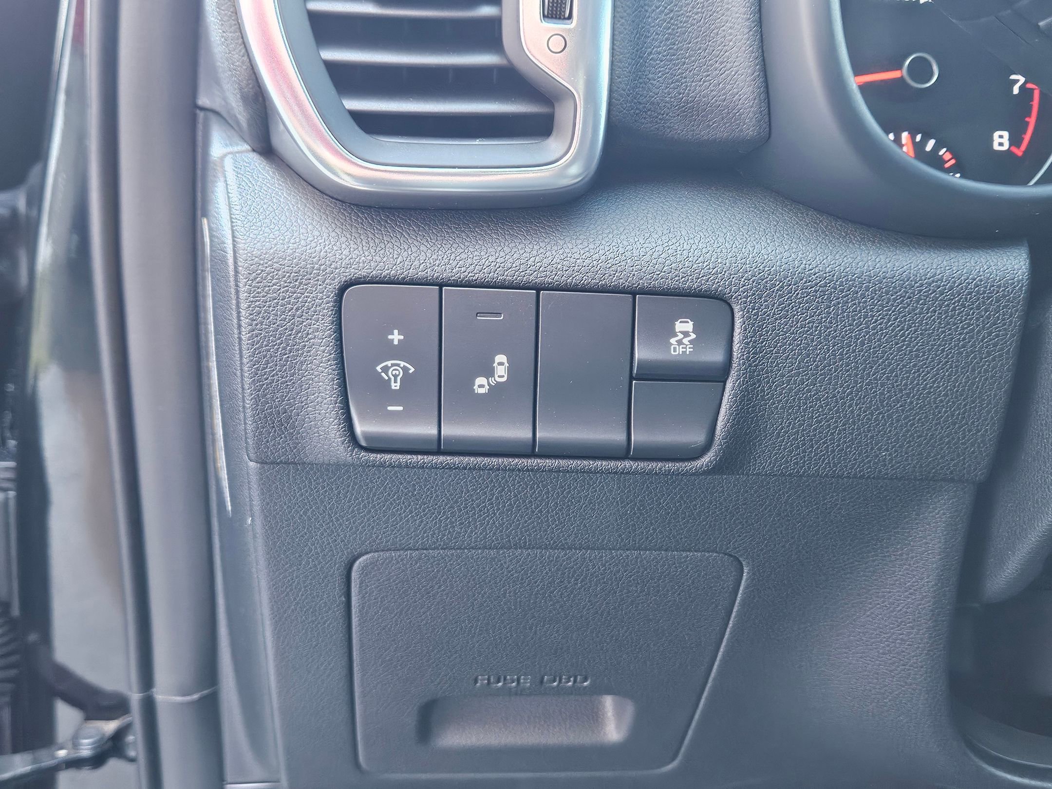 Used 2018 Kia Sportage EX w/ EX Sport Appearance Package image 19