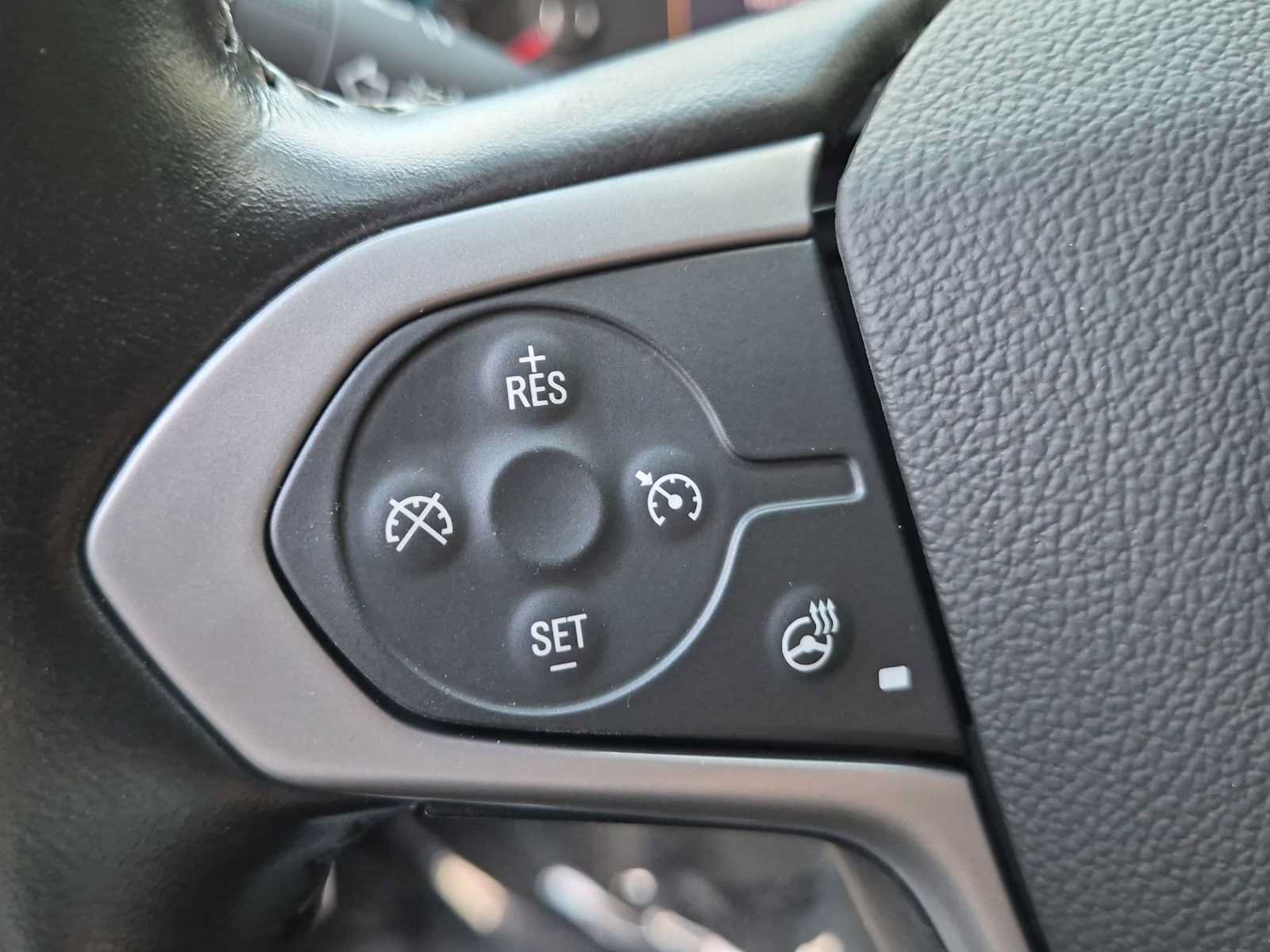 Used 2021 Chevrolet Colorado ZR2 AWD/4WD image 23