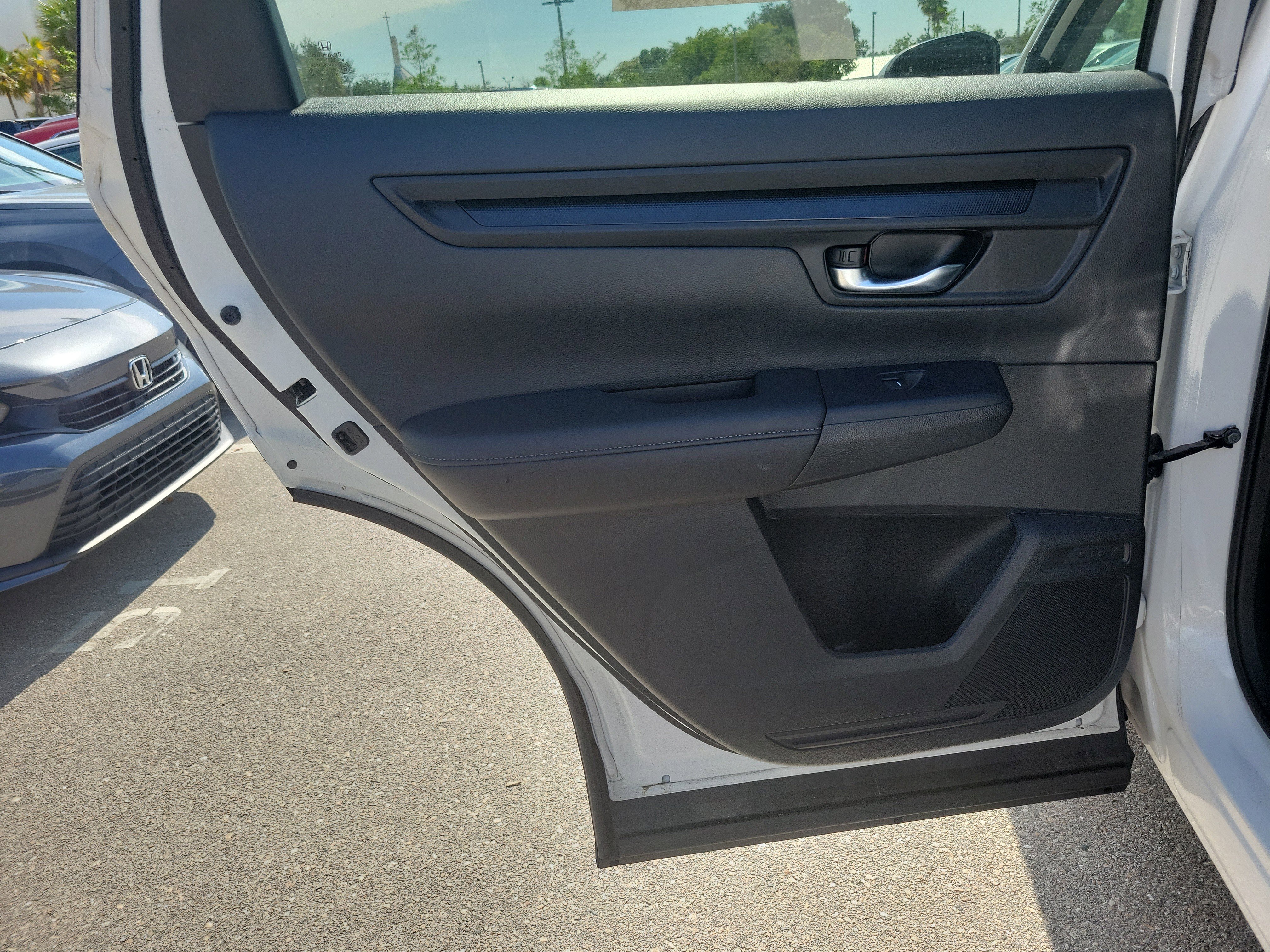 Used 2024 Honda CR-V EX image 13