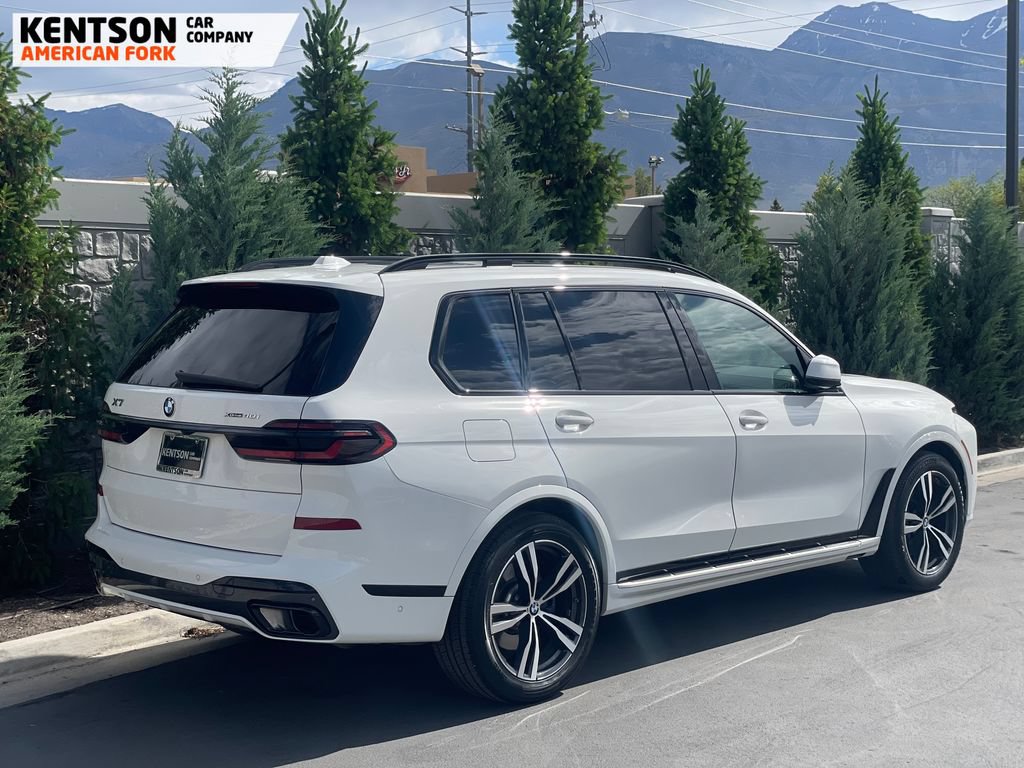 Used 2026 BMW X7 xDrive40i AWD/4WD image 8