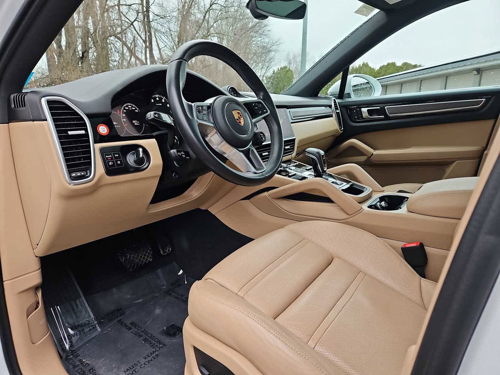 Certified 2023 Porsche Cayenne Platinum Edition AWD/4WD image 11
