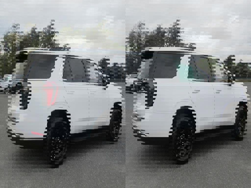 New 2025 Chevrolet Tahoe 4WD image 6