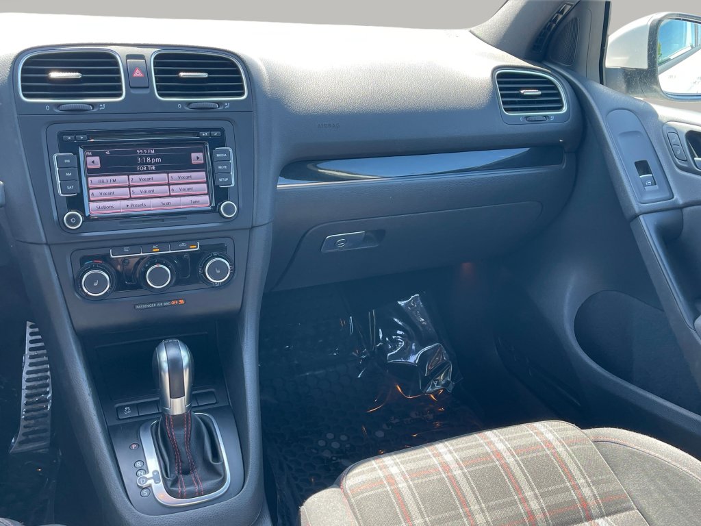 Used 2011 Volkswagen GTI Autobahn image 4