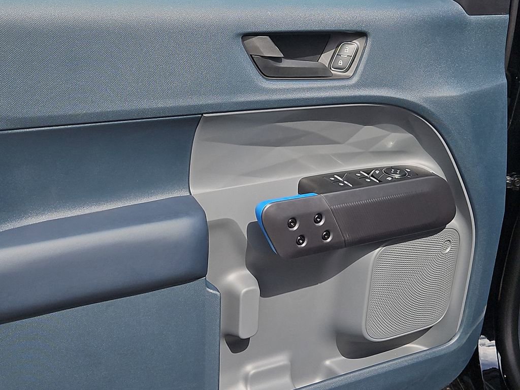 New 2025 Ford Maverick Lobo image 21