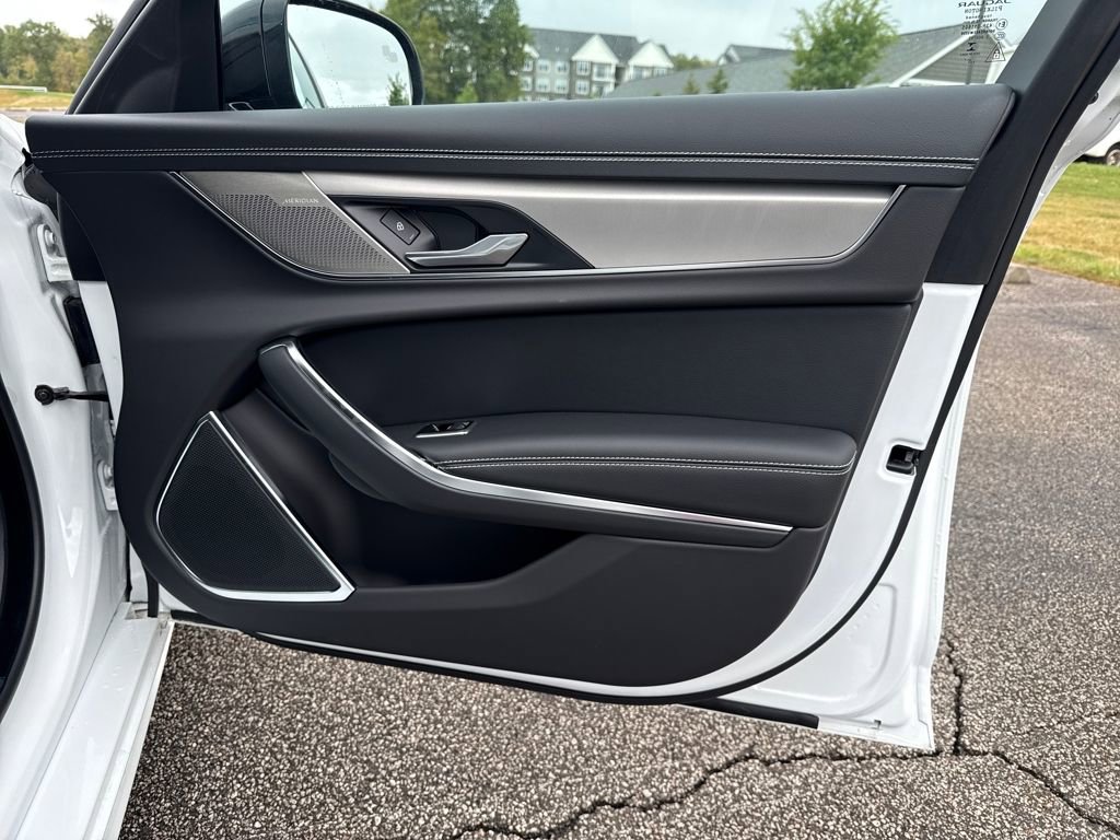 New 2024 Jaguar XF R-Dynamic SE image 14