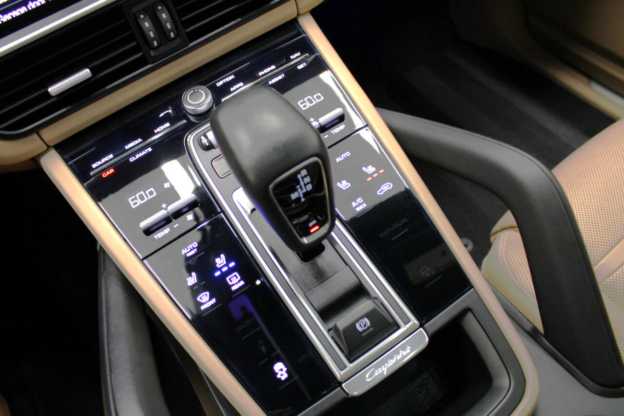 Used 2019 Porsche Cayenne image 70