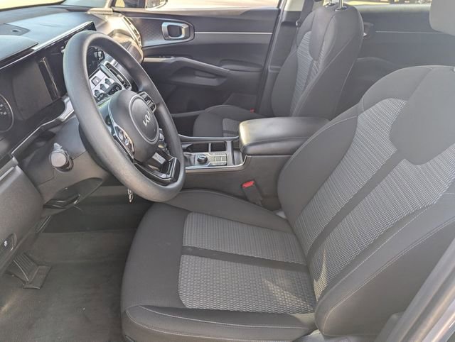 Used 2023 Kia Sorento LX FWD image 22