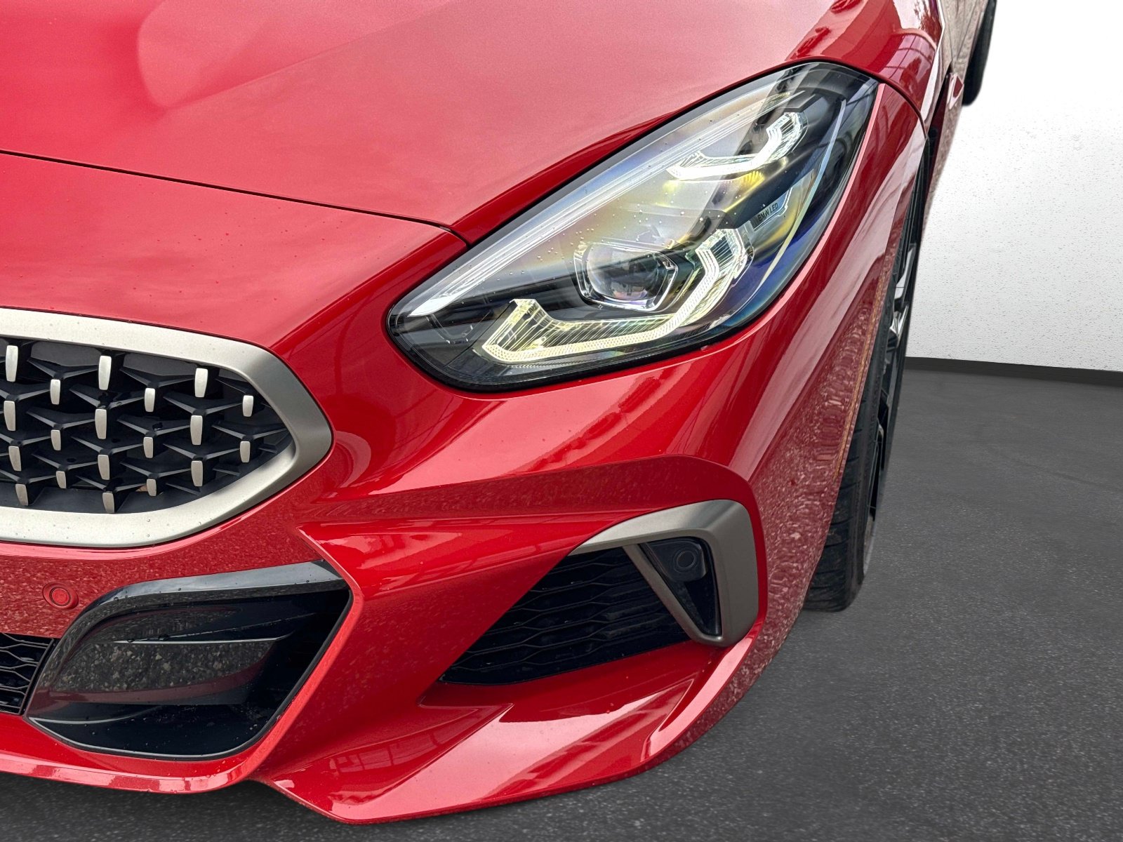 Used 2021 BMW Z4 M40i RWD image 9