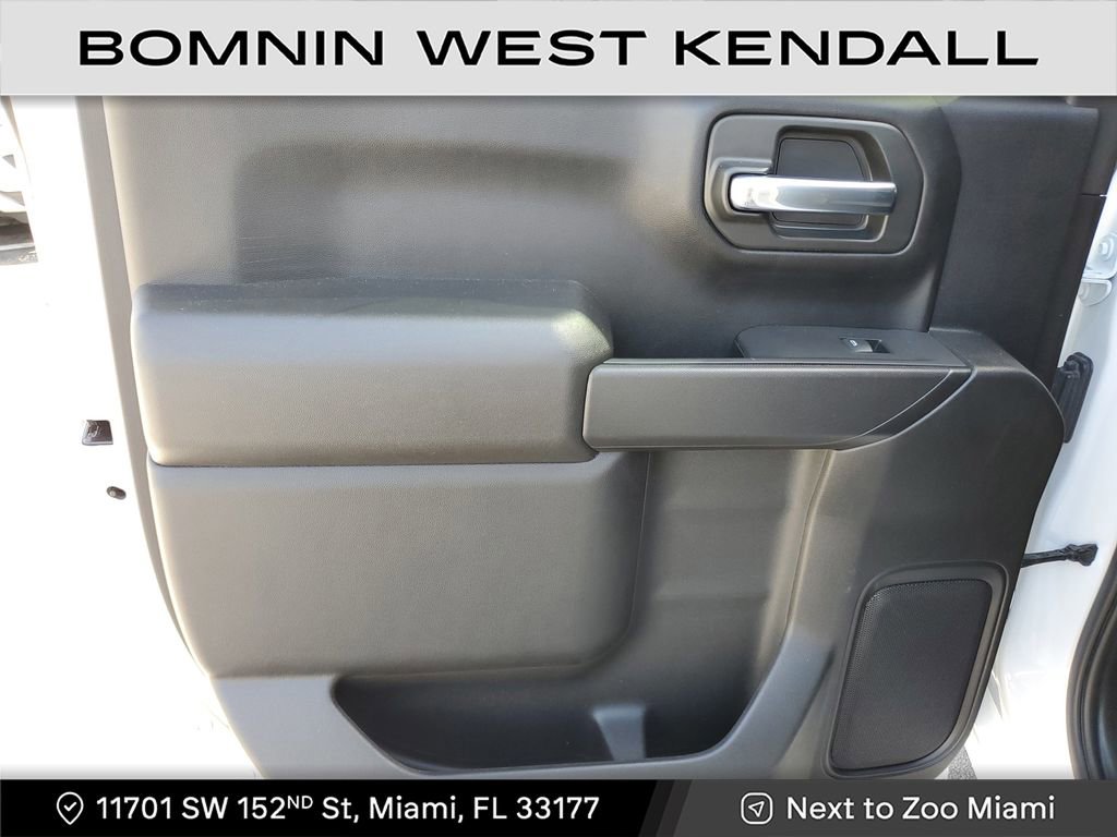 Used 2022 Chevrolet Silverado 1500 Custom image 8