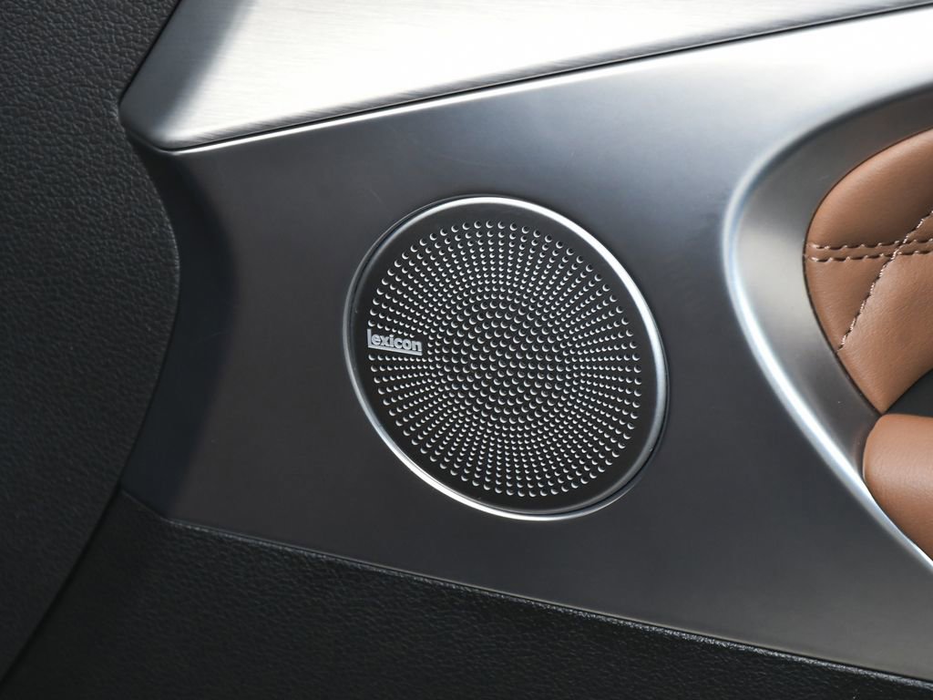 Used 2020 Genesis G70 3.3T w/ Prestige Package image 20