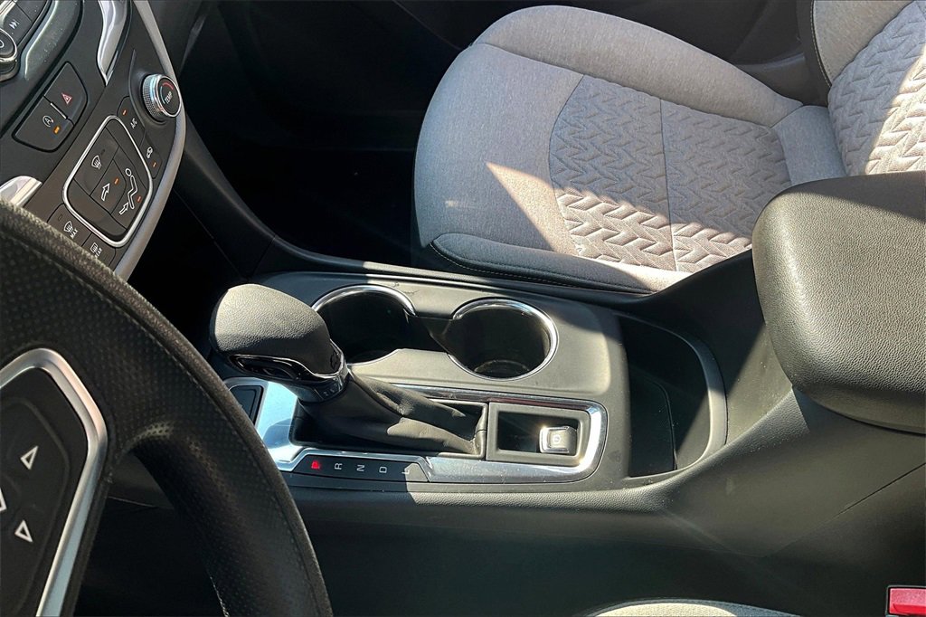 Used 2023 Chevrolet Equinox LT image 18