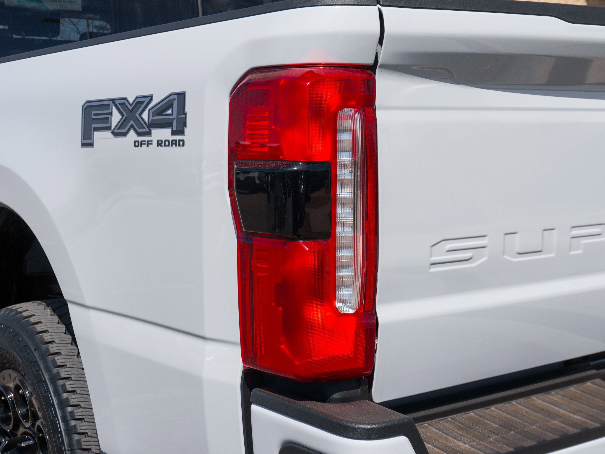 New 2026 Ford F250 Lariat w/ Black Appearance Package AWD/4WD image 18