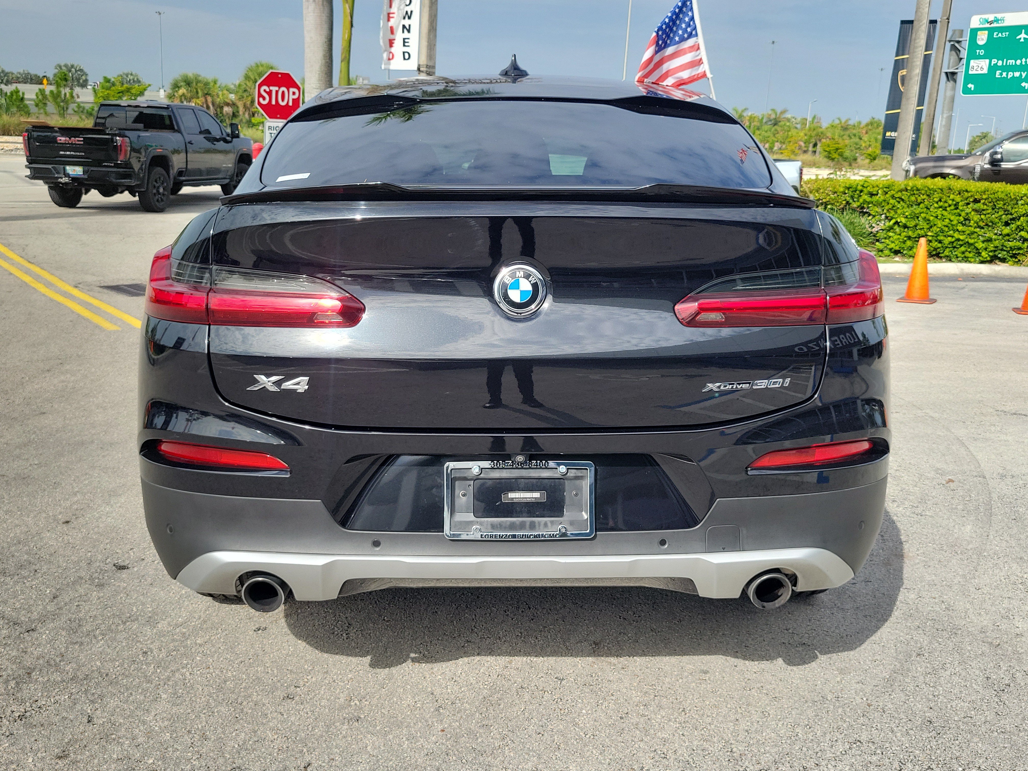 Used 2020 BMW X4 xDrive30i w/ Driving Assistance Package AWD/4WD image 6