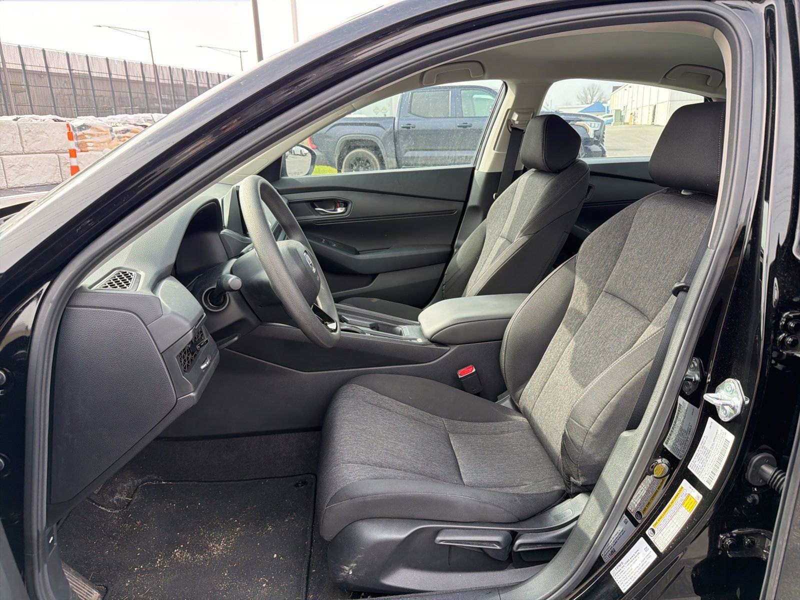 Used 2025 Honda Accord LX image 10