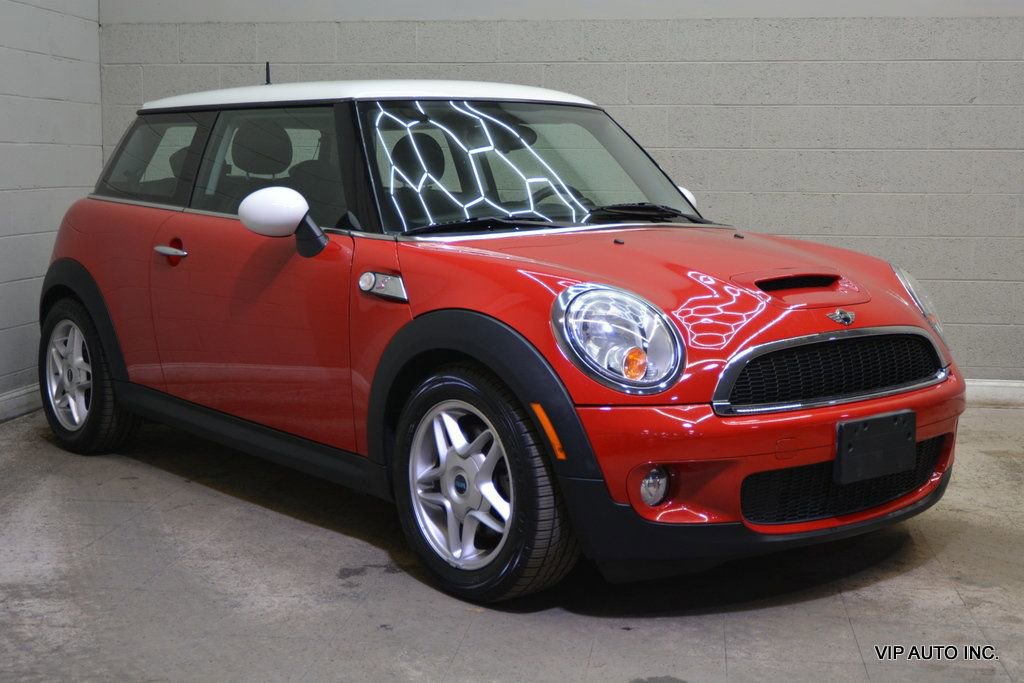 Used 2008 MINI Cooper S image 1