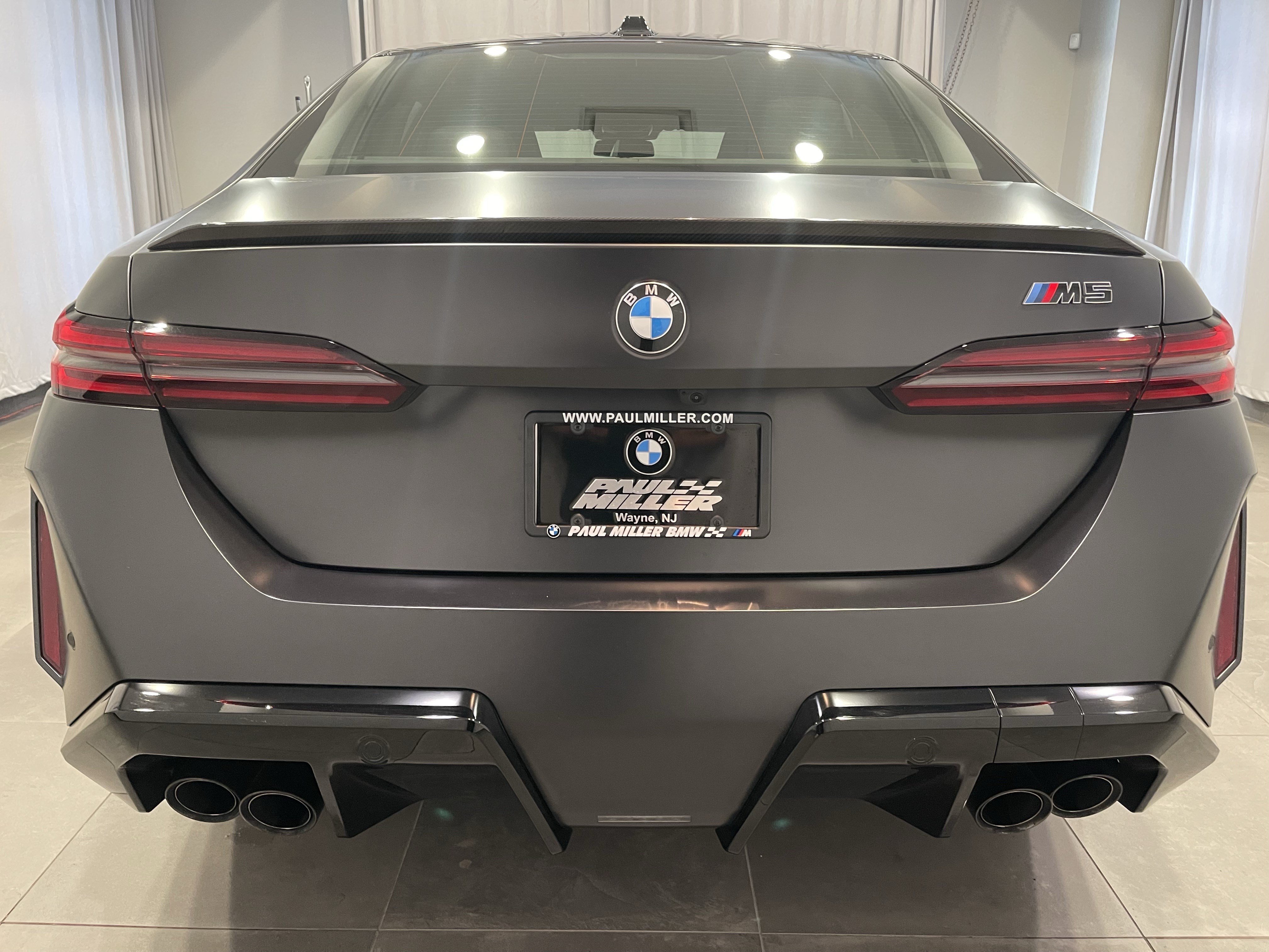 Used 2026 BMW M5 w/ Executive Package AWD/4WD image 5