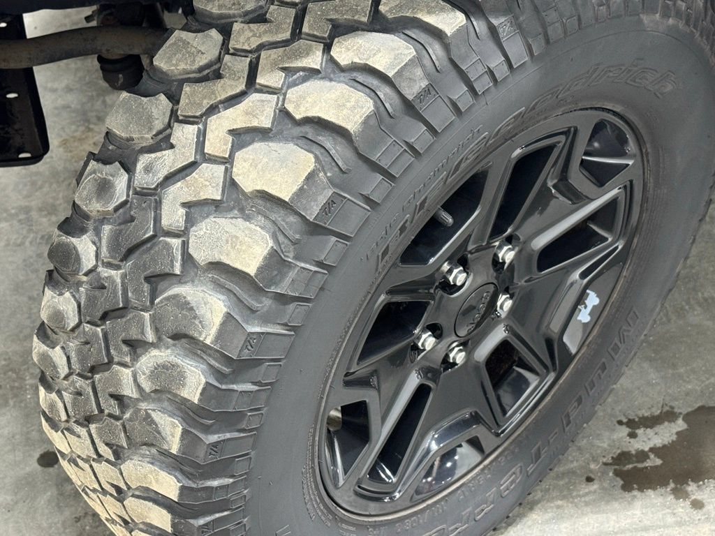 Used 2018 Jeep Wrangler Sport AWD/4WD image 32